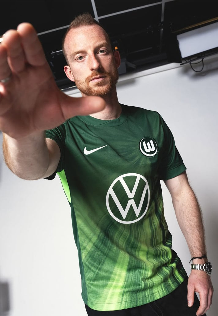 25/26 Wolfsburg Home