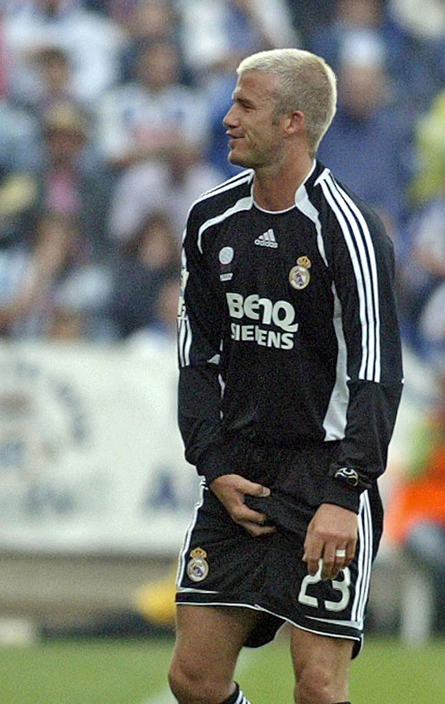 Retro 06/07 Long Sleeve Real Madrid Away Jersey