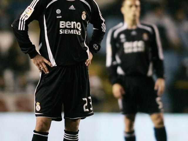 Retro 06/07 Long Sleeve Real Madrid Away Jersey