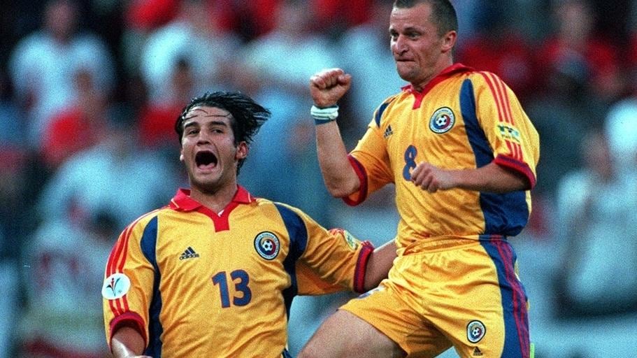 2000 Romania Home Jersey
