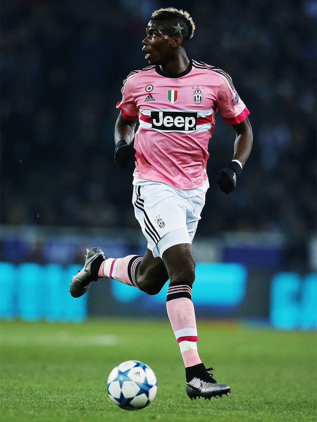 ADIDAS Juventus Away Shirt - 2015-2016 Retro